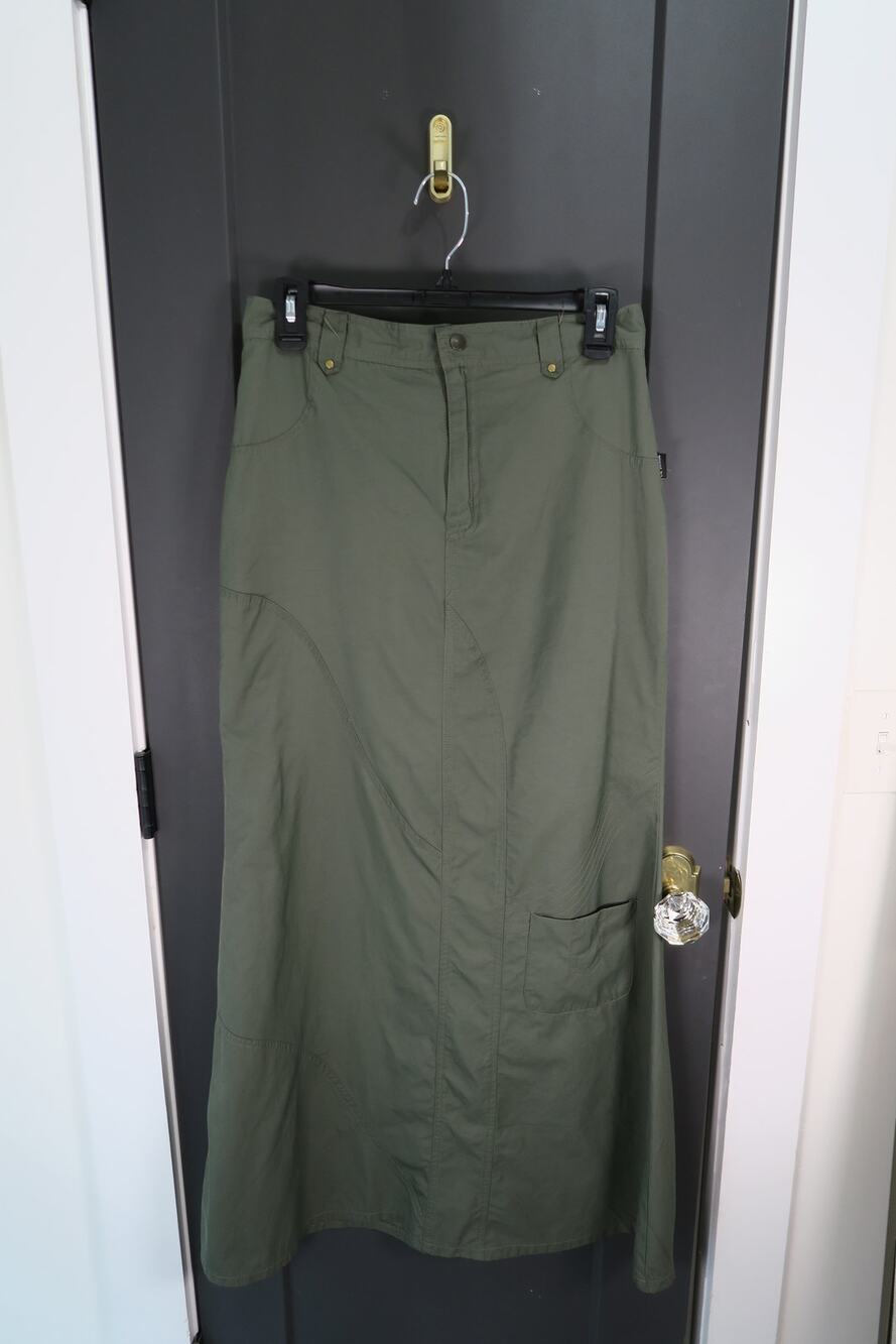 LA Bonita Olive Green Maxi Skirt with Cargo Pockets